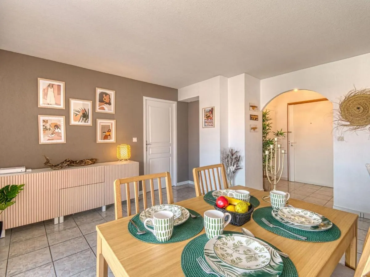 Apartment Le Paladien By Interhome Frejus