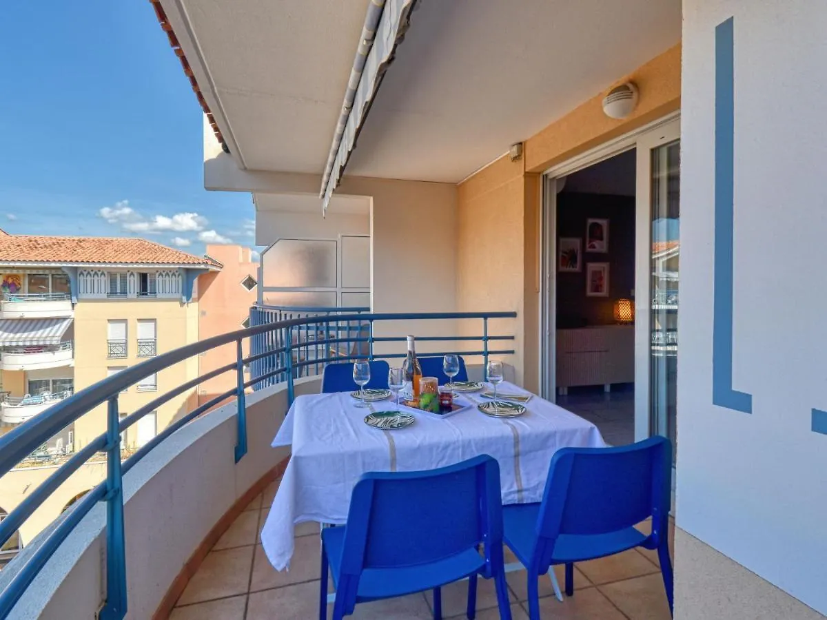 Apartment Le Paladien By Interhome Frejus